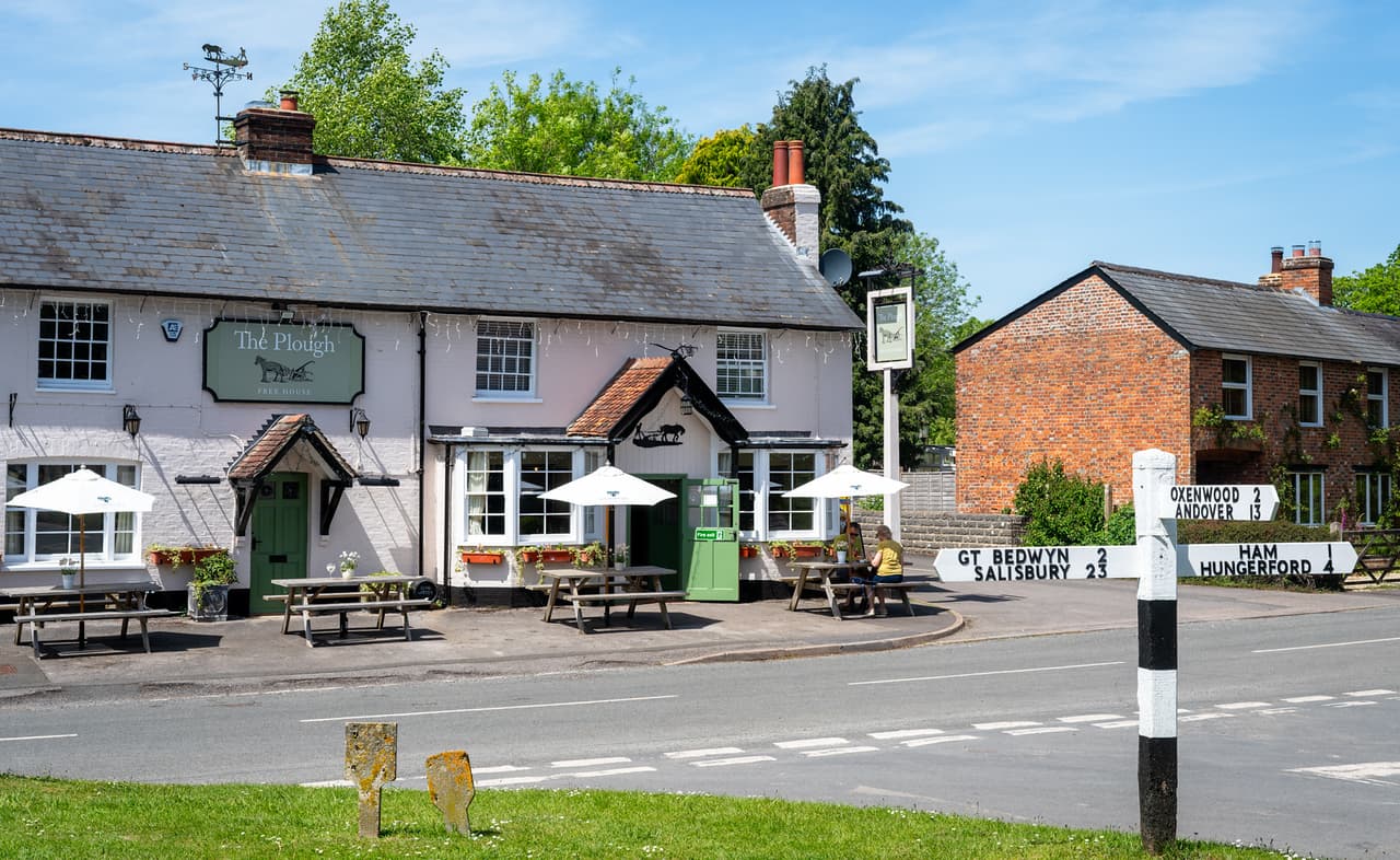 The Plough Shalbourne pub interior
